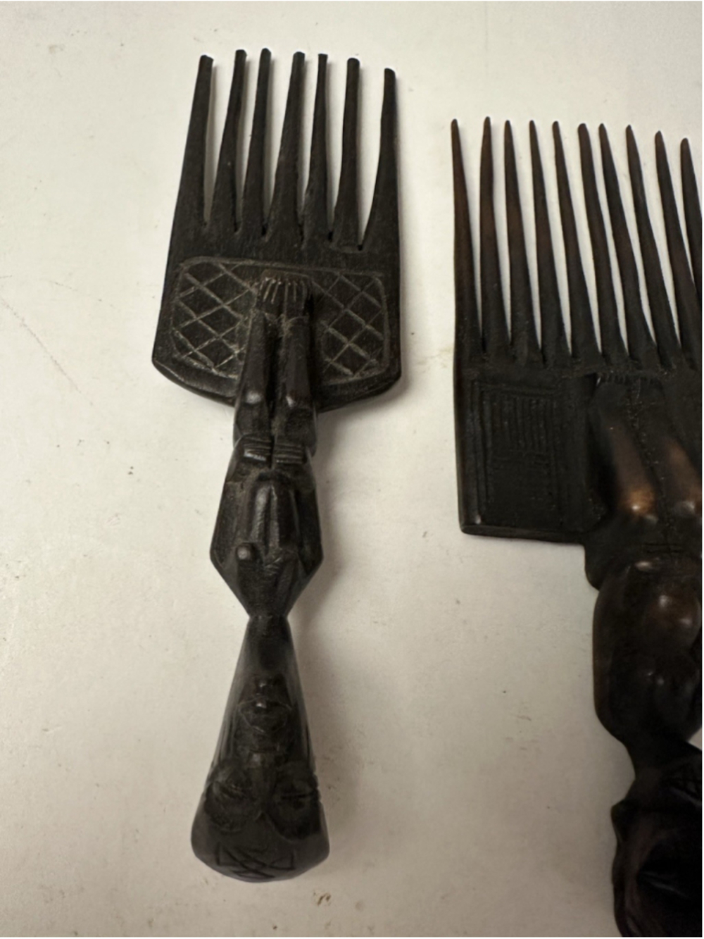 Vintage Hand Carved Wooden African Afro Pick Hair Combs Tribal Figures Lot of 3 - Picture 2 of 5